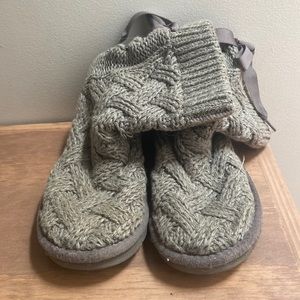 Girls Ugg grey sweater boots size 13